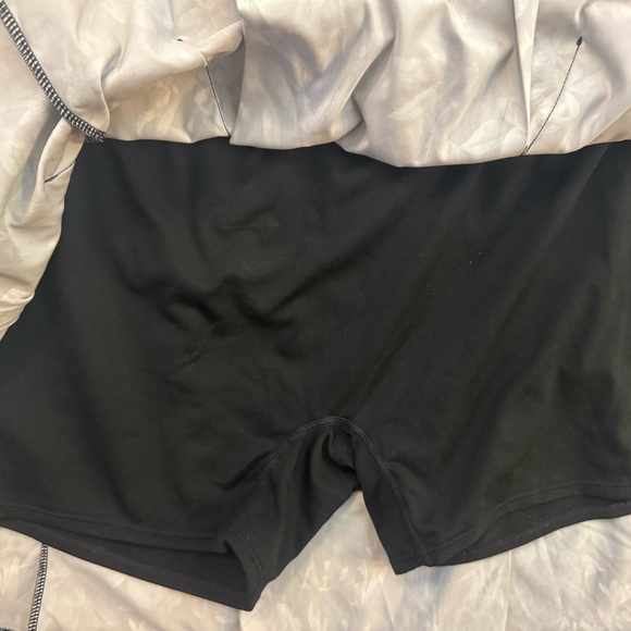 NIKE Court Flounce Tennis Skort - Size Large - Picture 3 of 4